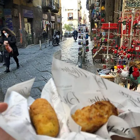 Albert's House * Naples