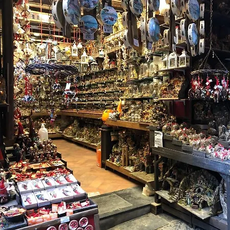 Albert's House * Naples