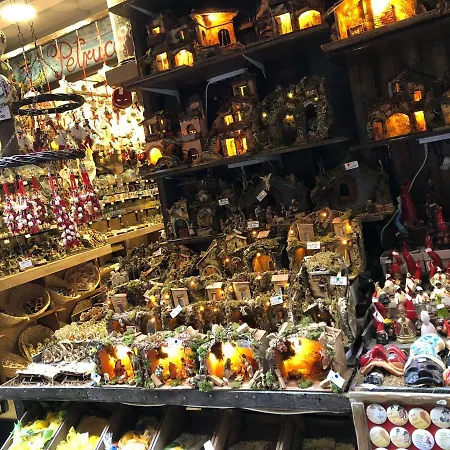 Albert's House Neapel